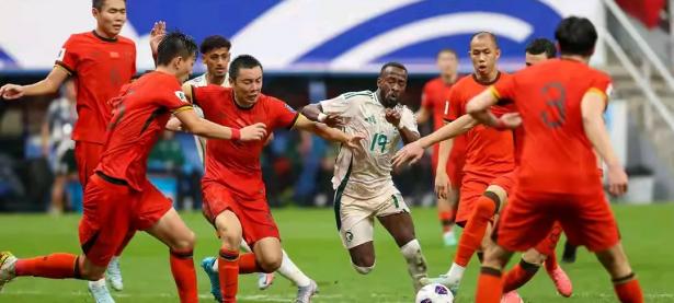 米兰体育地址-精彩对决再现，球员表现备受关注