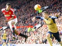 米兰体育直播-曼联客场大胜，马夏尔梅开二度