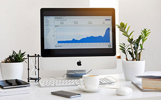 爵士球队稳固局面，大胜对手继续领先