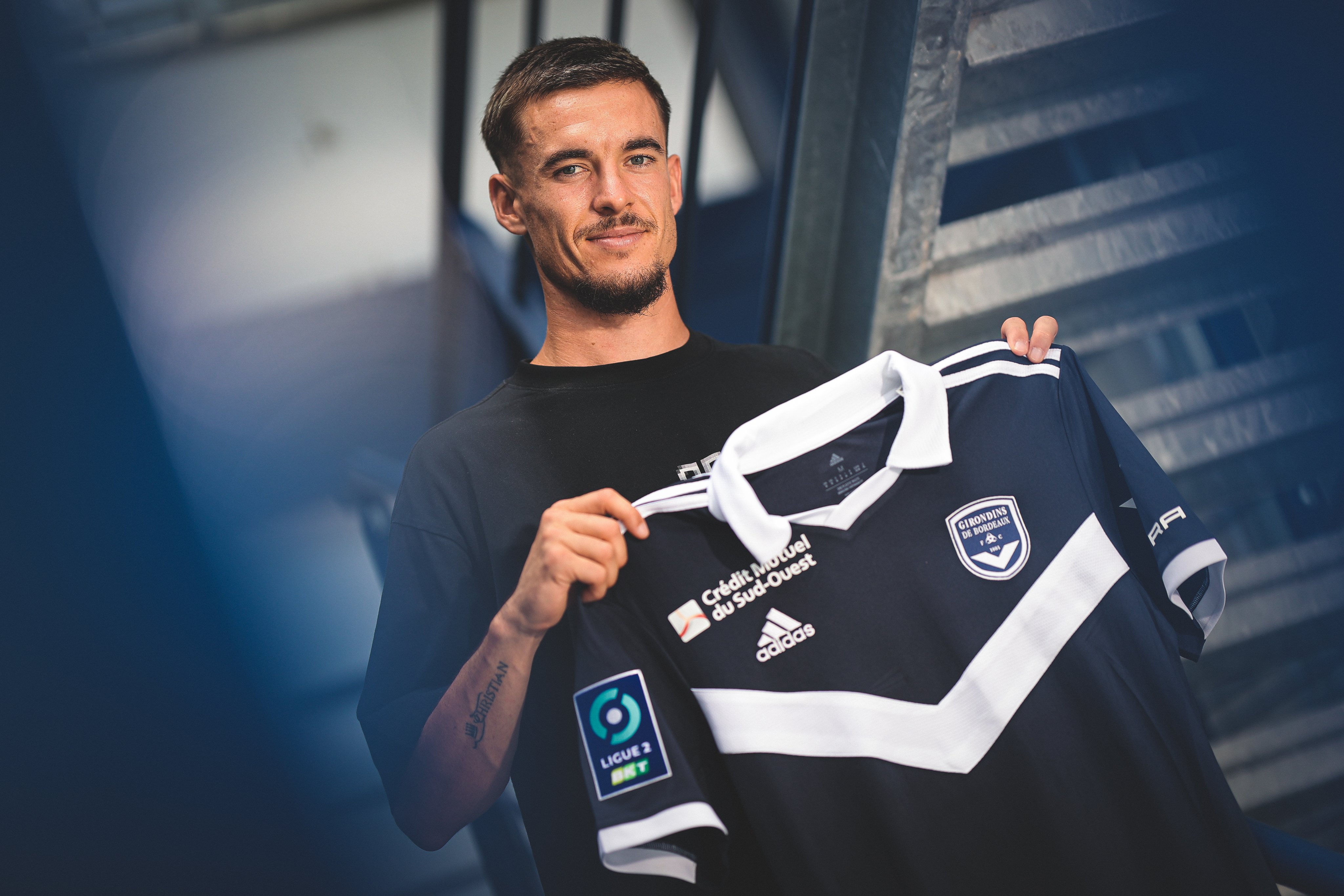 波尔多队在法国联赛中终结对手 波尔多队在法国联赛中终结对手