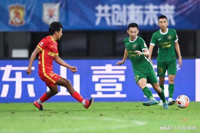 天津队开场失误频现,客场遇险终获平分 天津队开场失误频现,客场遇险终获平分