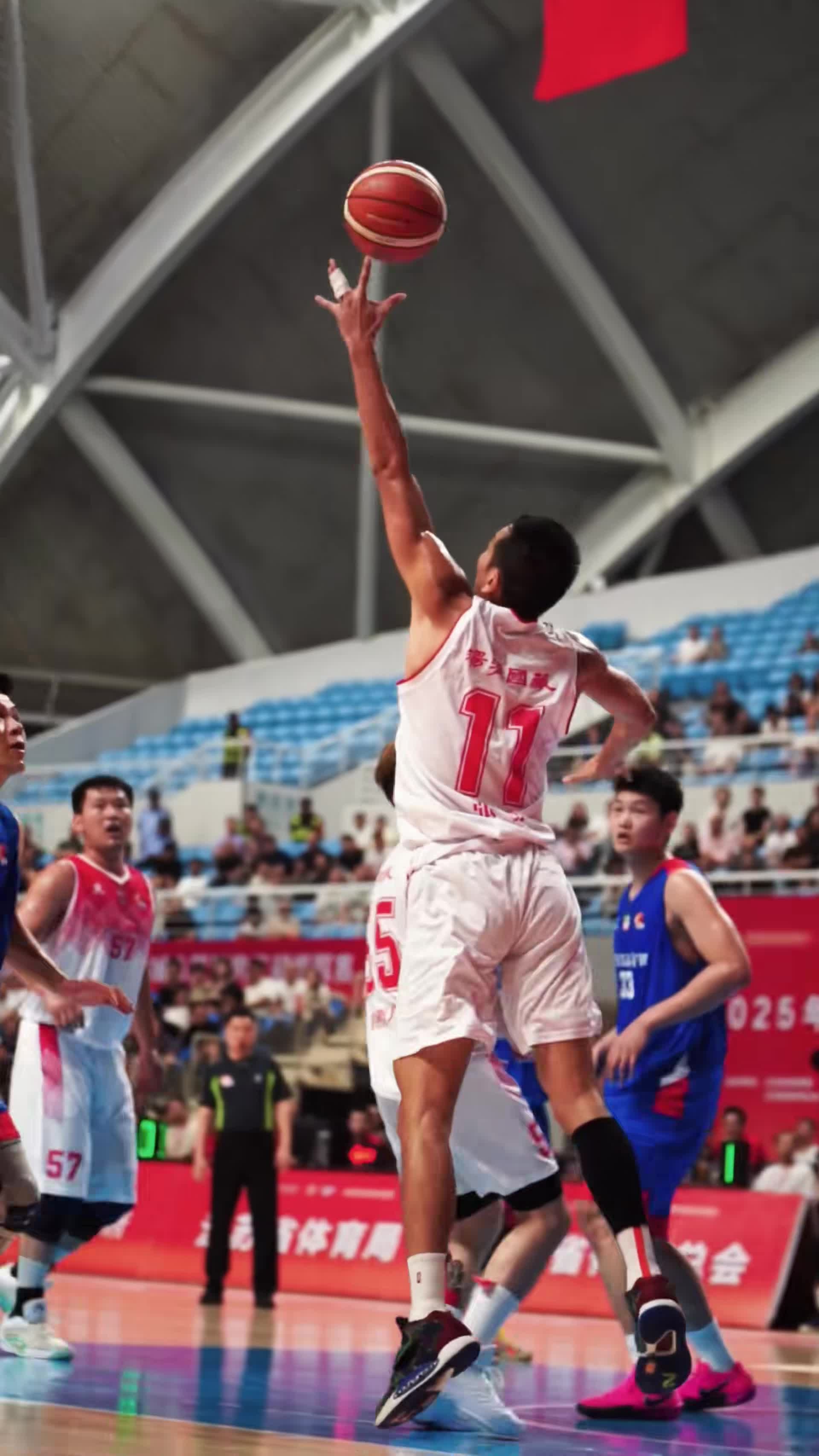 包含篮球联赛迎来新赛季,引发球迷狂热的词条 包含篮球联赛迎来新赛季,引发球迷狂热的词条