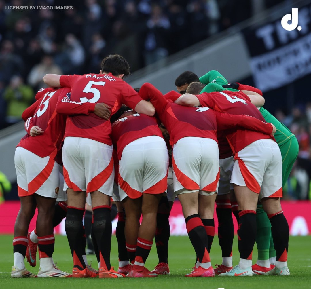 曼联重返胜利轨道,击败对手 曼联重返胜利轨道,击败对手