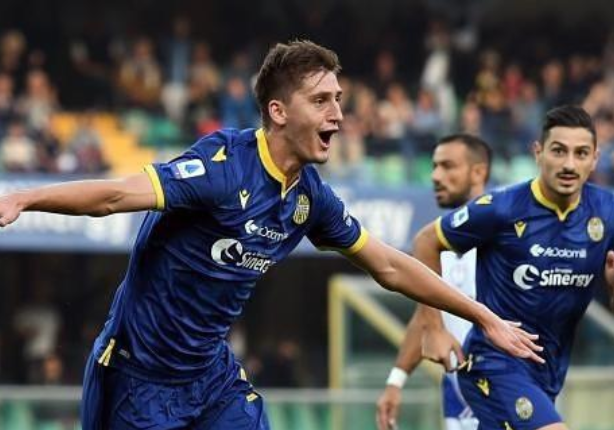 罗马客场斩获连胜，保持领先优势的简单介绍