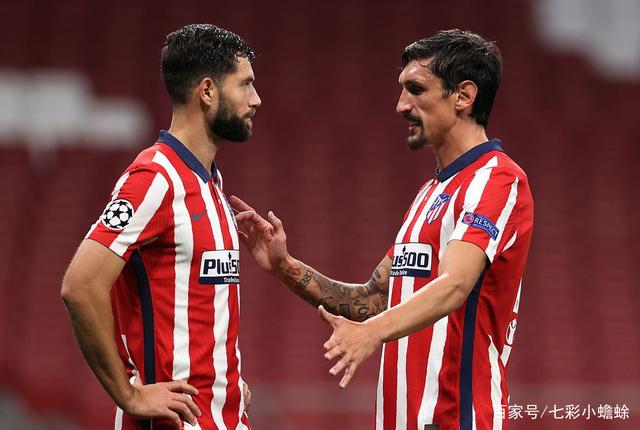 巴塞罗那逼平巴黎：西甲豪门与法甲劲旅互交白卷的简单介绍