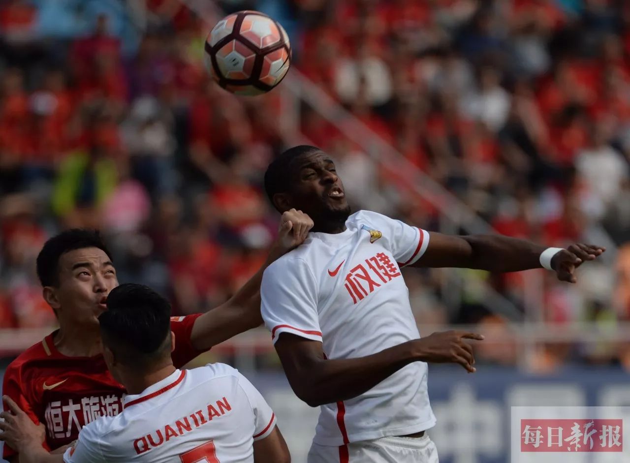 广州恒大在主场力克对手